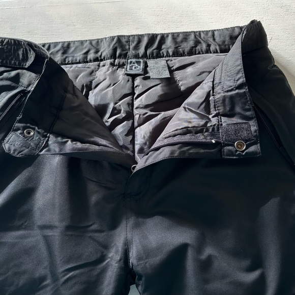 Ski/Snow Pant - Picture 4 of 5